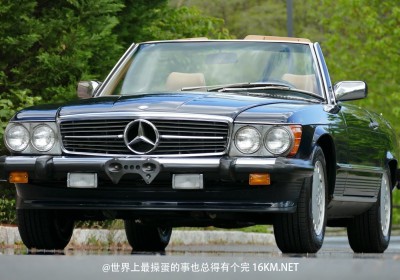 1988款Mercedes-Benz 560SL，价格为76500美元